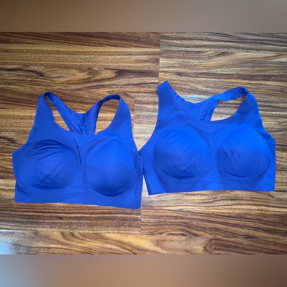 **LAST PRICE DROP BEFORE DONATING**Soma bra blue athletic bra NWOT